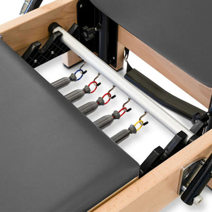 Pilates Reformer Oak Wood Studio 3