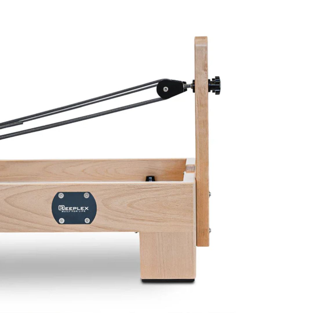 Pilates Reformer Oak Wood Studio 7
