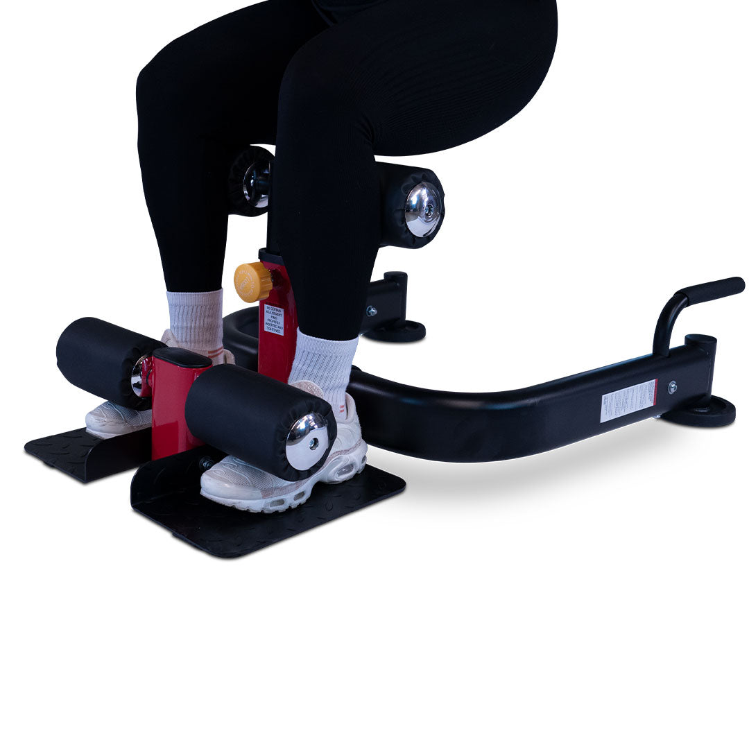 Reeplex Sissy Squat Machine features wider base